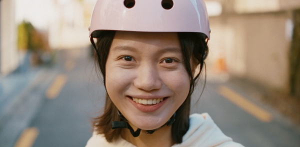 Turning girl